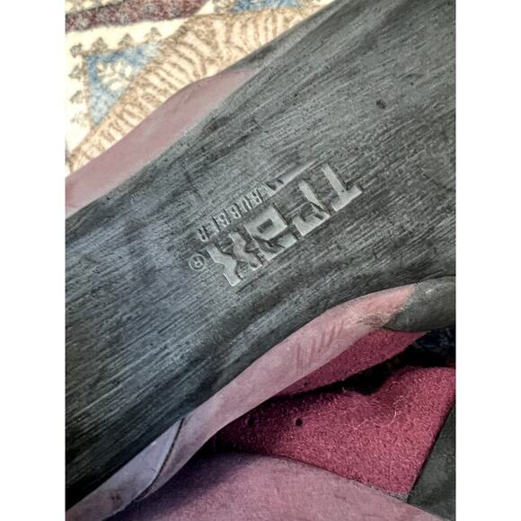 Elektra shoes size 10.5 Evolv Trax RubberClimbing  Burgundy men - Picture 8 of 8